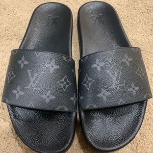 Louis vuitton slides